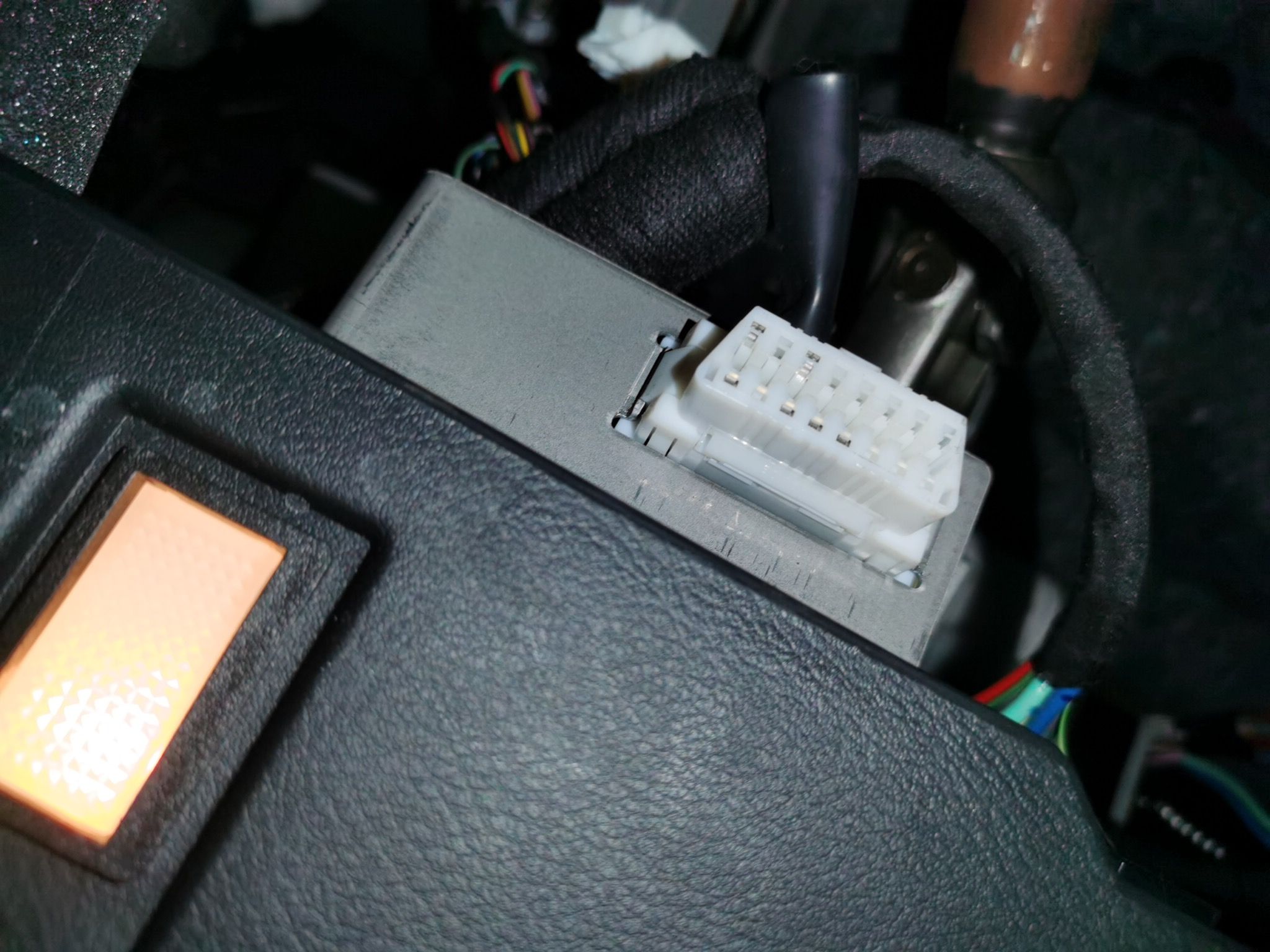 Разъём OBD