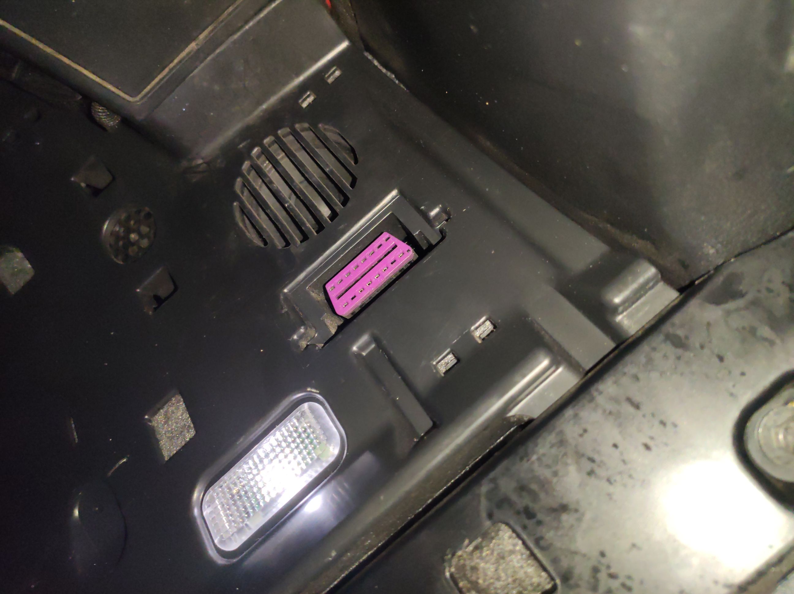 Разъём OBD