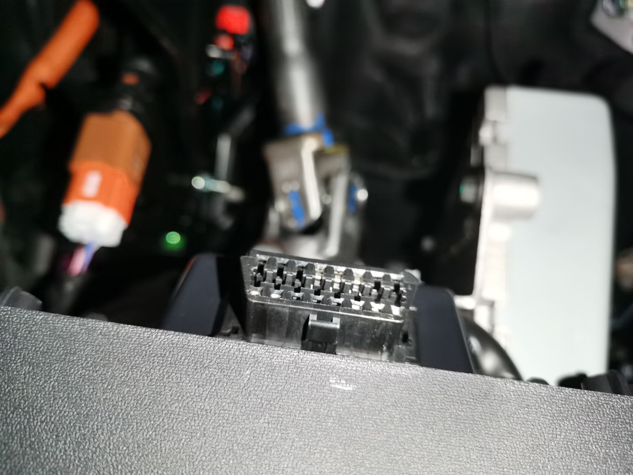 Разъём OBD