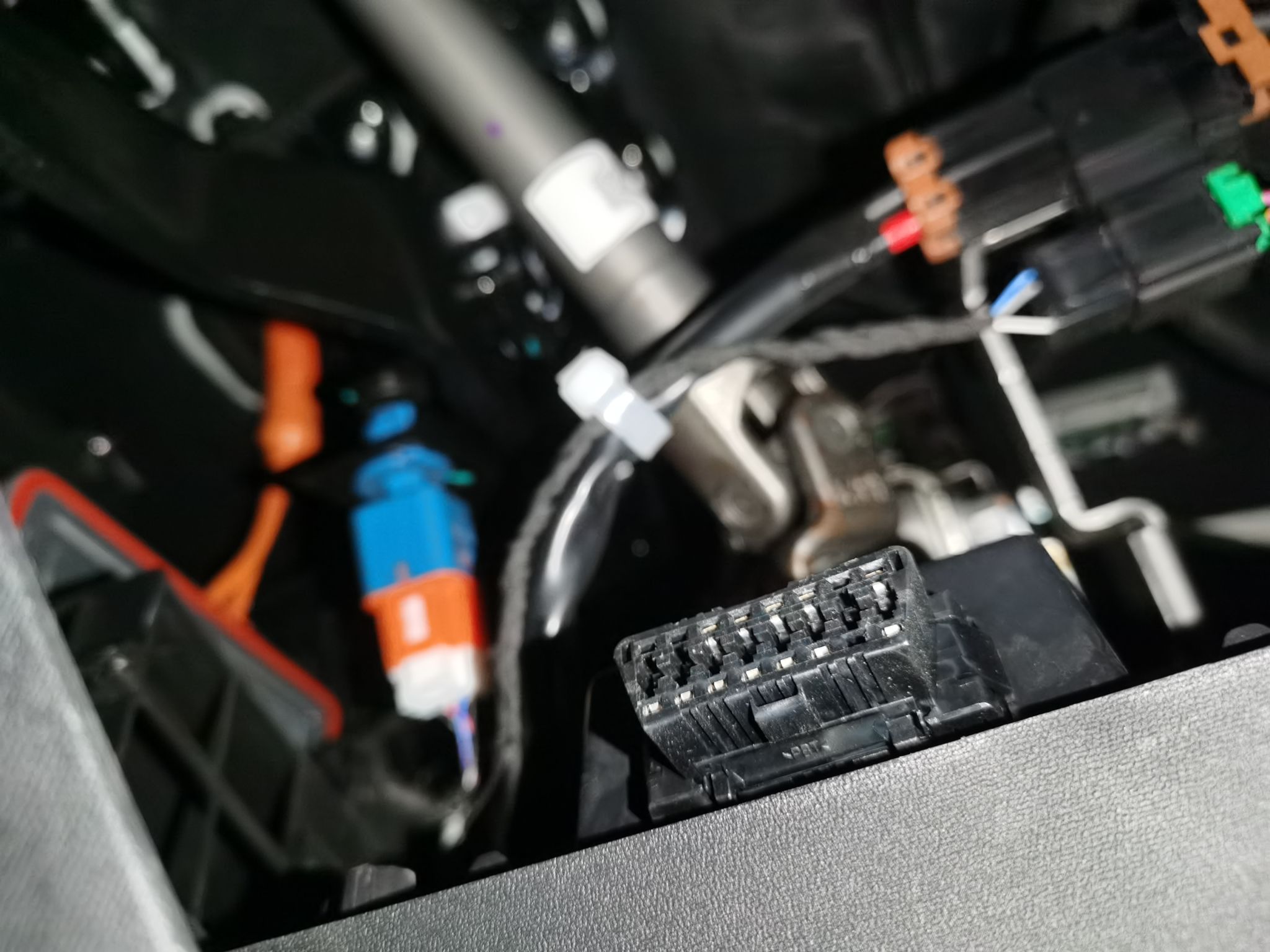 Разъём OBD
