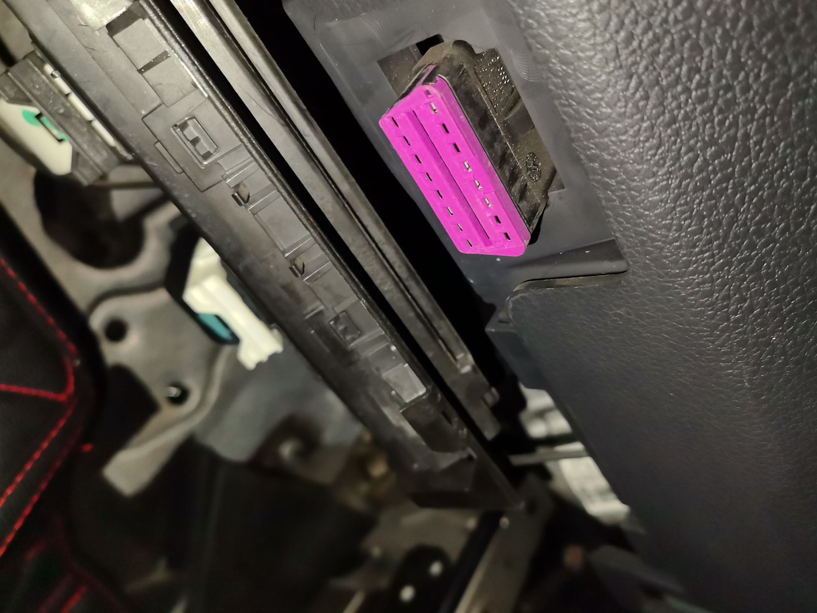 Разъём OBD