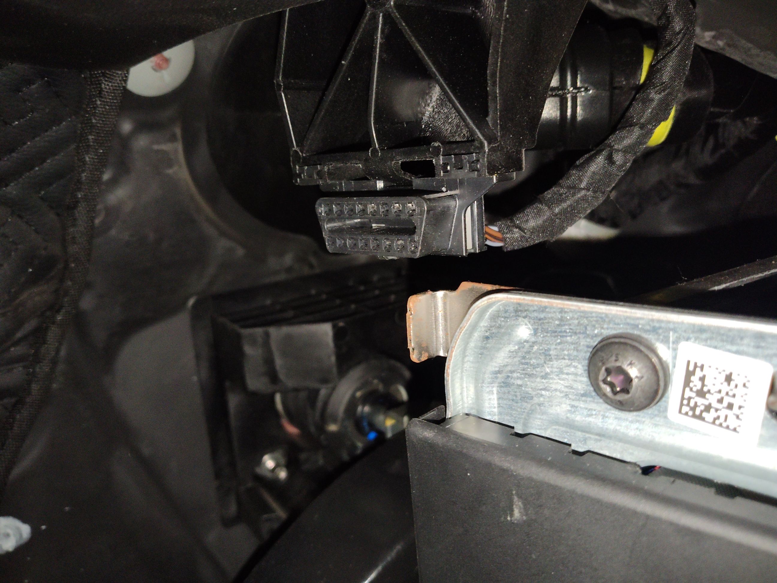 Разъём OBD