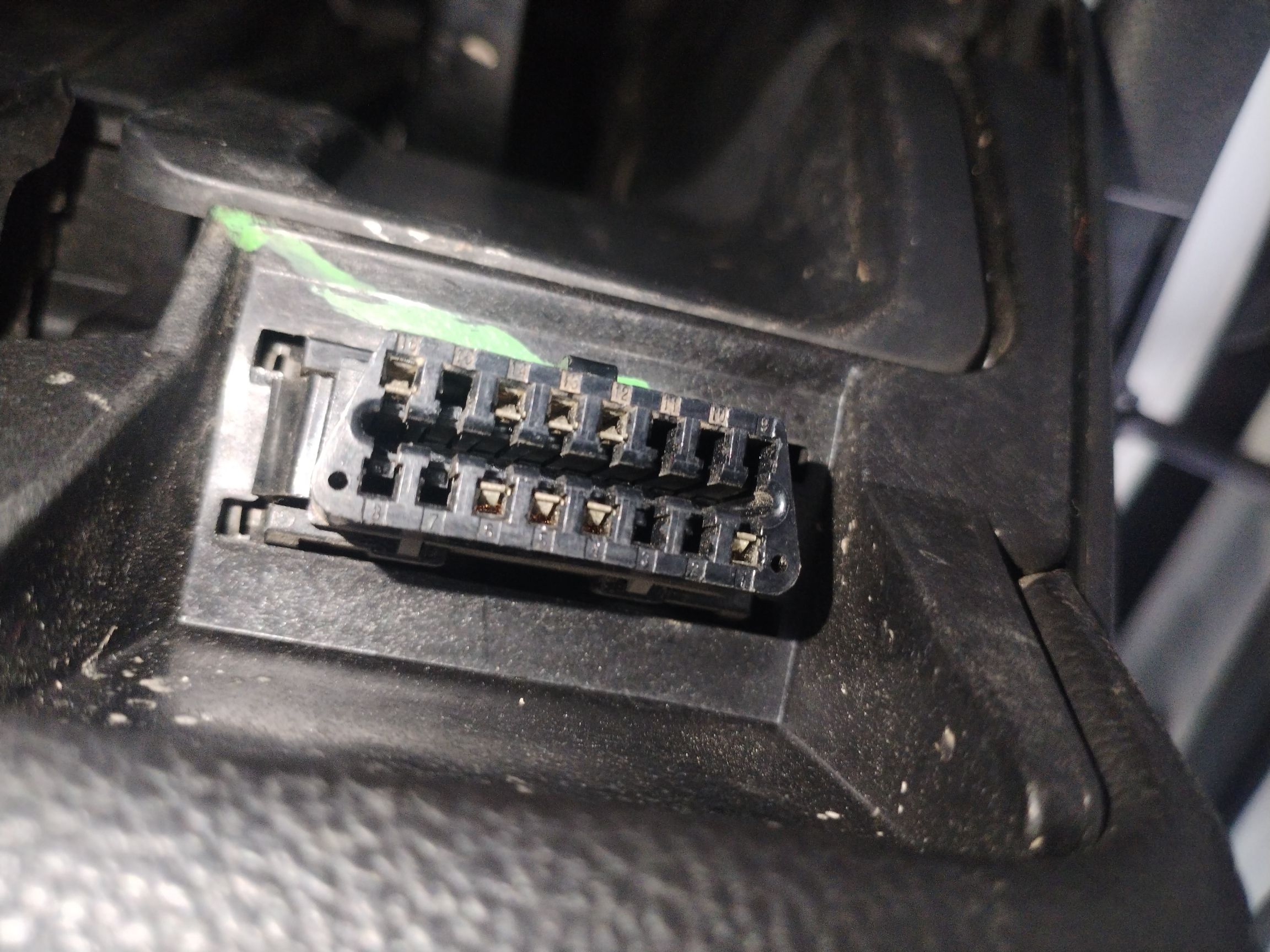 Разъём OBD