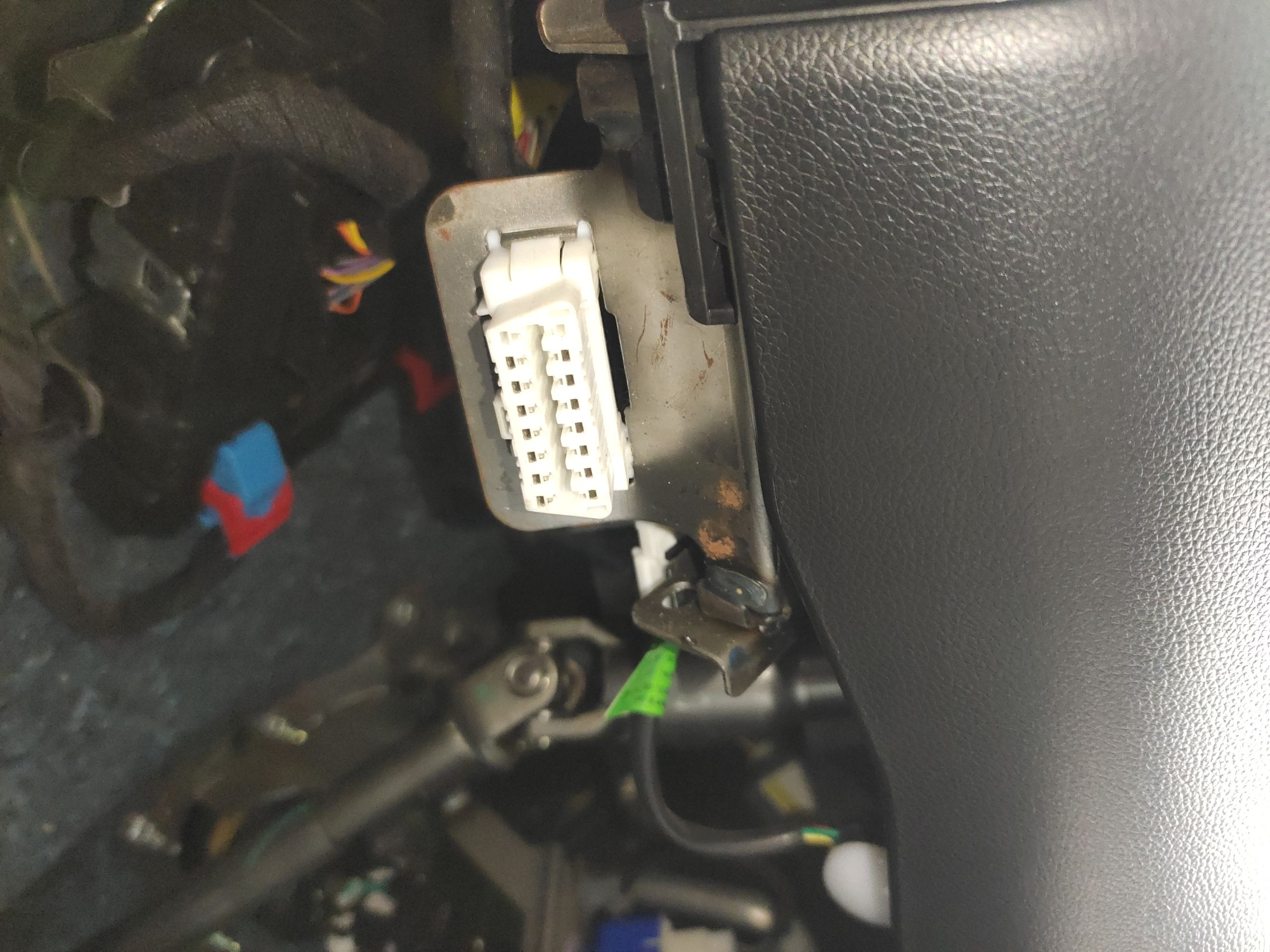 Разъём OBD