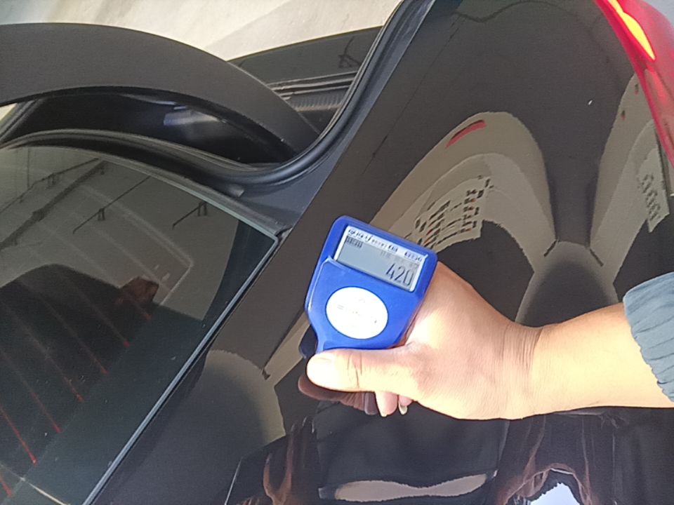 Наружная сторона левой стойки C