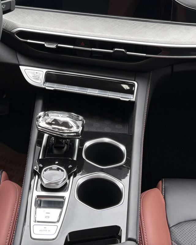 Changan Eado 2023 PLUS Enjoy Blue Whale NE 1.4T GDI DCT Premium – фото 7