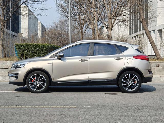 Geely Emgrand GS 2017 Elegant 1.3T Automatic Smart Connect – фото 5