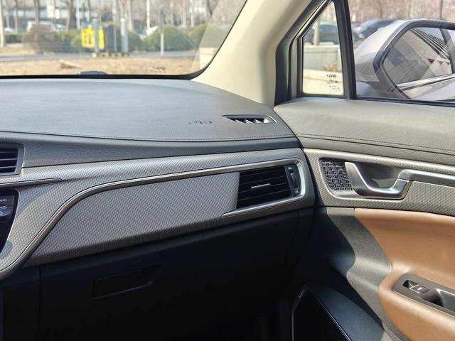 Geely Emgrand GS 2017 Elegant 1.3T Automatic Smart Connect – фото 16