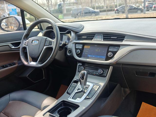 Geely Emgrand GS 2017 Elegant 1.3T Automatic Smart Connect – фото 17