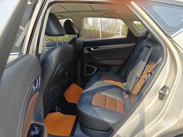 Geely Emgrand GS 2017 Elegant 1.3T Automatic Smart Connect – фото 20