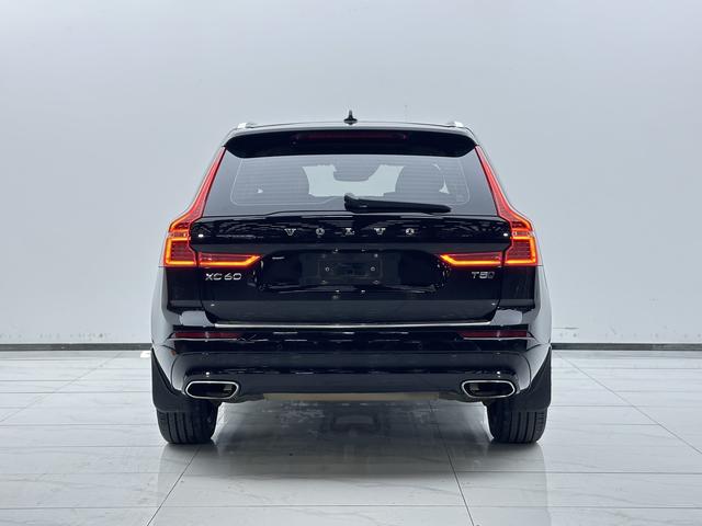 Volvo XC60 Модель 2018 года T5 4WD Zhiyuan Edition – фото 5