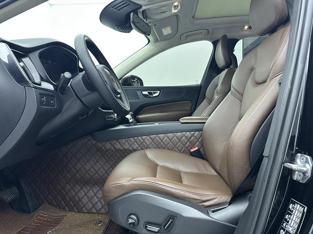 Volvo XC60 Модель 2018 года T5 4WD Zhiyuan Edition – фото 7