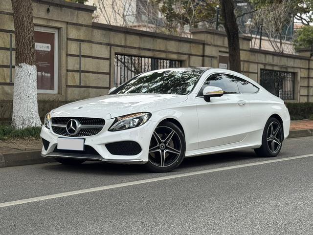 Mercedes-Benz C-Class Imported 2017 модификация C 200 Jiao Stonic Edition – фото 1