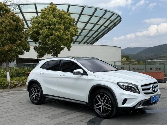 Mercedes-Benz GLA 2015 GLA 200 Style – фото 3