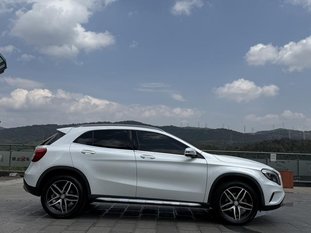 Mercedes-Benz GLA 2015 GLA 200 Style – фото 4