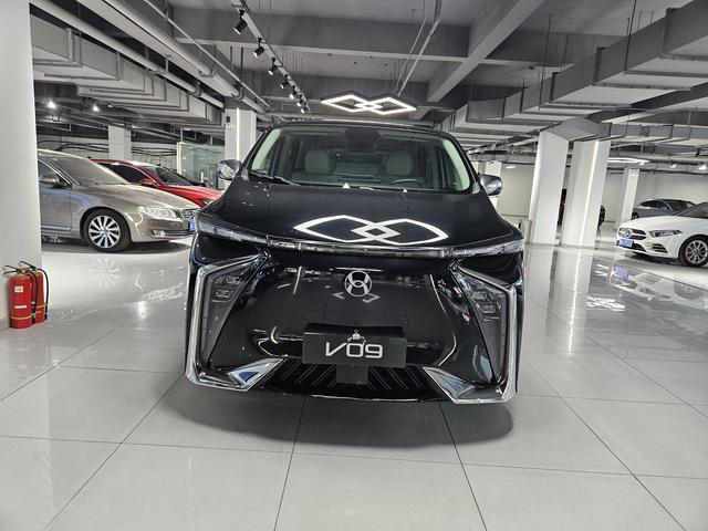 Hechuang V09 2023 Luxury 620 – фото 3