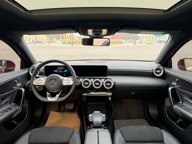 Mercedes-Benz A-class 2020 рестайлинговый A 200 L – фото 8