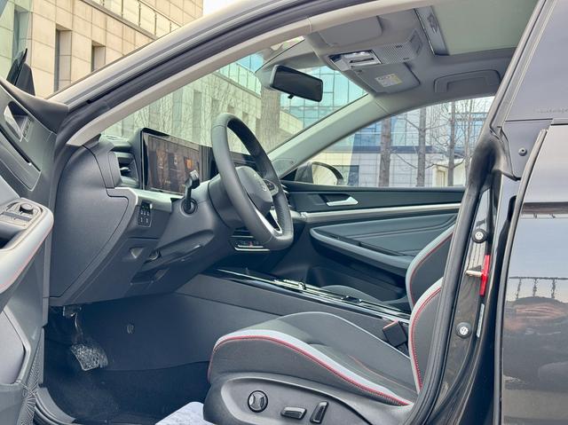 Volkswagen Lamando 2022 Sprinter L 280TSI DSG Spice Edition – фото 10
