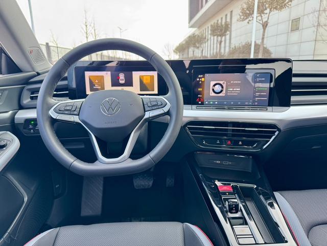 Volkswagen Lamando 2022 Sprinter L 280TSI DSG Spice Edition – фото 12
