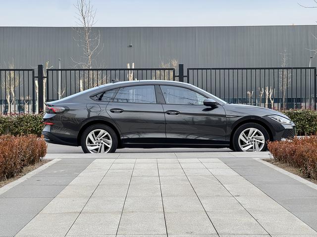 Volkswagen Lamando 2022 Sprinter L 280TSI DSG Spice Edition – фото 25