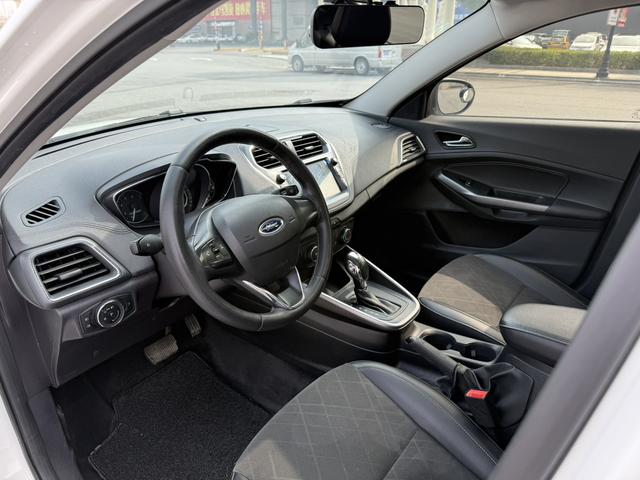 Ford Escort Модель 2019 года 1.5L автоматическое Yuexiang – фото 4
