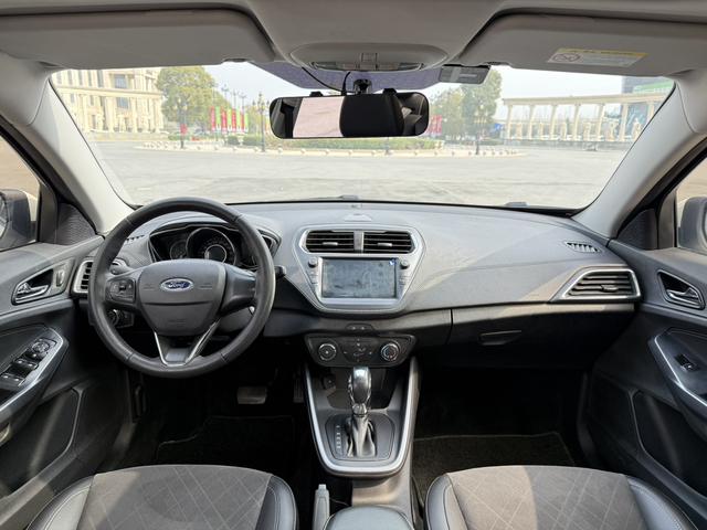Ford Escort Модель 2019 года 1.5L автоматическое Yuexiang – фото 5