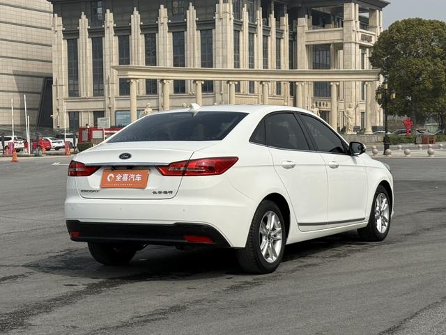 Ford Escort Модель 2019 года 1.5L автоматическое Yuexiang – фото 9