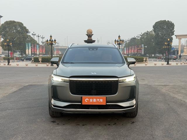 Li Auto ONE 2020 Extended-Range 6-seat – фото 2