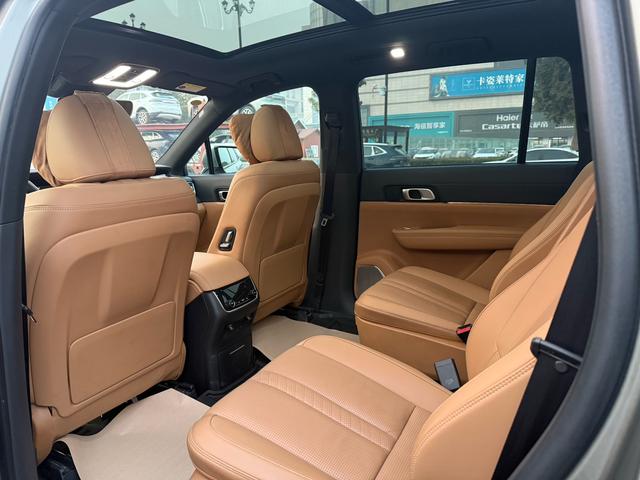 Li Auto ONE 2020 Extended-Range 6-seat – фото 9
