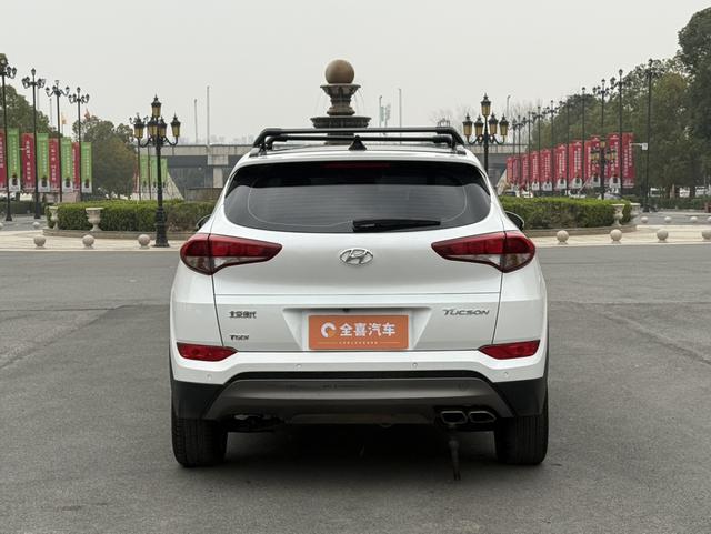 Hyundai Tucson 2015 модификация 1.6T DCT 2WD Leading – фото 8