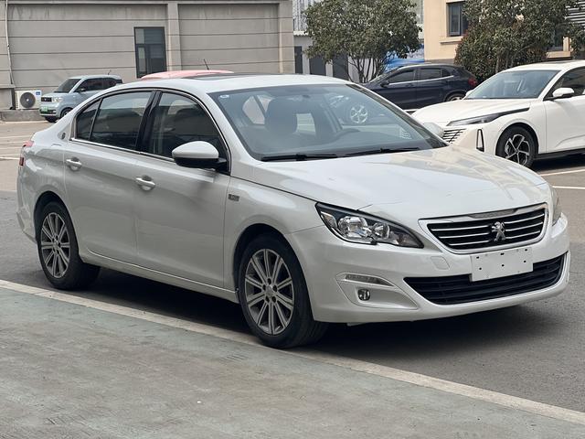 Peugeot 408 2016 1.6T Automatic Luxury – фото 3