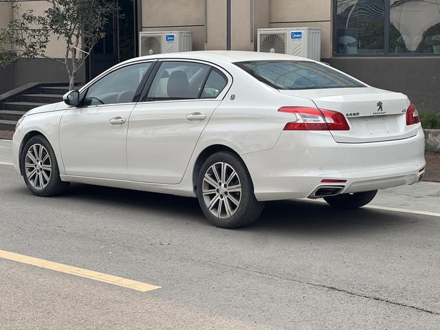 Peugeot 408 2016 1.6T Automatic Luxury – фото 7