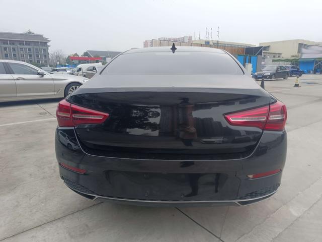 Hongqi H5 Classic 2022 1.5T DCT Flag Charm – фото 20