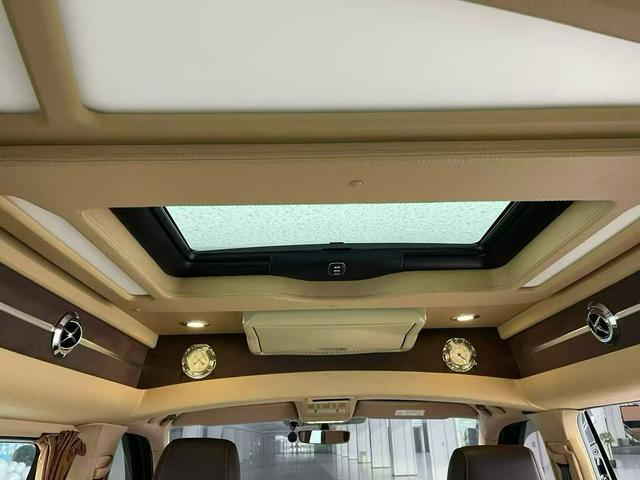 Caravelle Модель 2018 года 2.0TSI 4WD Com f ort Edition 7 seat – фото 8