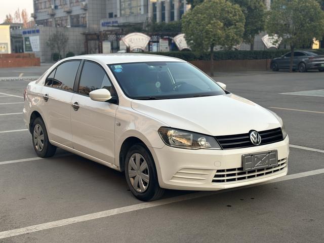 Volkswagen Jetta 2015 1.6L Manual Fashion – фото 3
