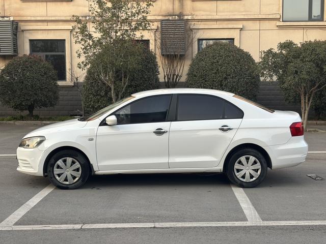 Volkswagen Jetta 2015 1.6L Manual Fashion – фото 4