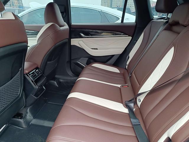 Geely Xingyue L 2021 2.0TD DCT EVO 2WD Luxury – фото 6