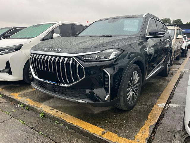 Jetour X70 PLUS 2023 1.6T DCT Strongman 5-Seater