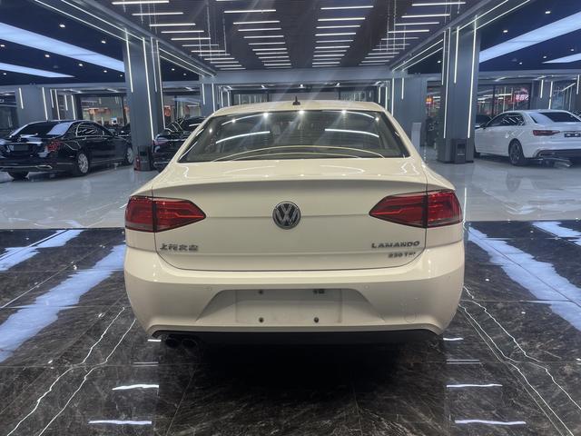 Volkswagen Lamando Модель 2018 года 230TSI DSG Fashion edition – фото 7