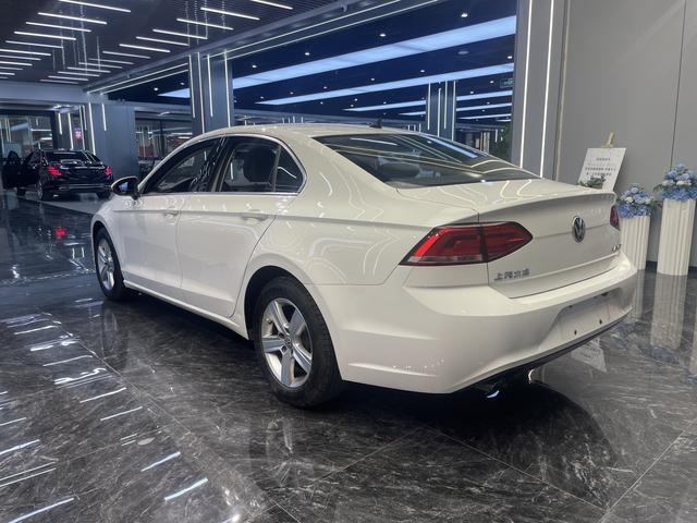 Volkswagen Lamando Модель 2018 года 230TSI DSG Fashion edition – фото 8