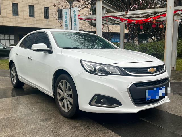 Chevrolet Malibu 2018 530T Automatic Fashion – фото 3
