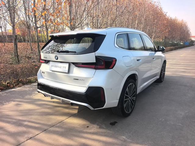 BMW X1 2023 xDrive25Li M Sport Package – фото 9