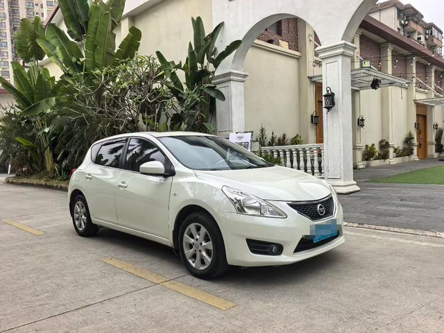 Nissan Tiida 2013 1.6L CVT Cool Café – фото 3