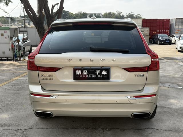 Volvo XC60 2020 T5 AWD Smart Luxury – фото 5