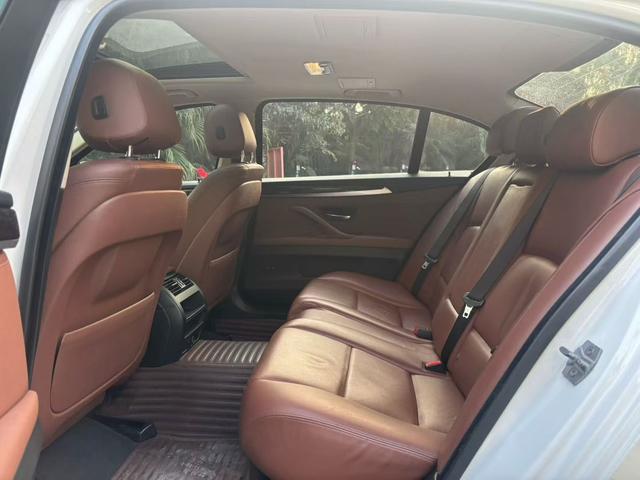 BMW 5 Series 2014 525Li Leading – фото 7