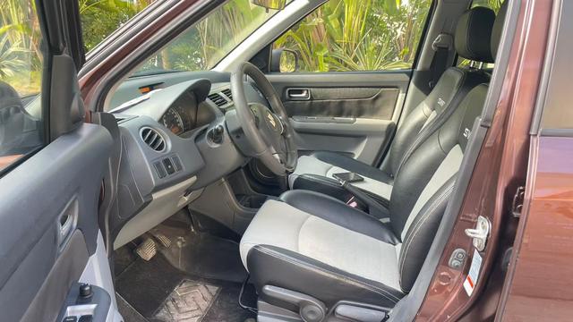 Suzuki Swift 2011 1.5L Automatic Fashion – фото 7