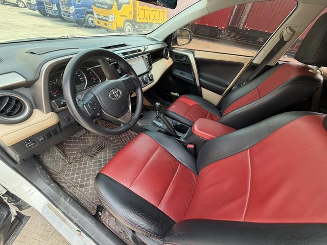 Toyota RAV4 2013 2.0L CVT 2WD Urban – фото 7
