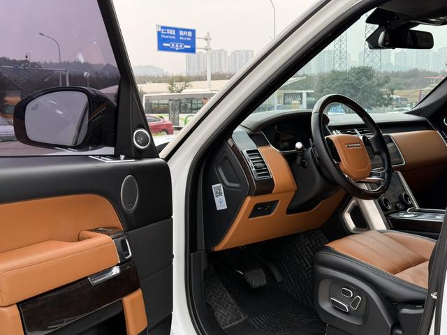 Range Rover 2015 модификация 3.0T автоматическое 4WD 5 seat параллельный импорт Imported – фото 4