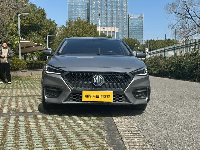 MG6 Модель 2020 года 1.5T автоматическое Classic Starlight Edition – фото 2