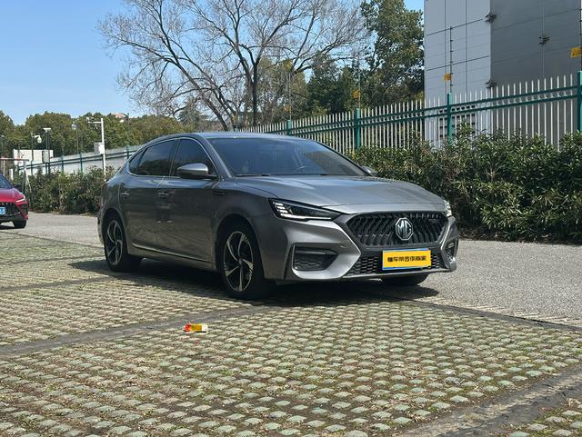 MG6 Модель 2020 года 1.5T автоматическое Classic Starlight Edition – фото 3